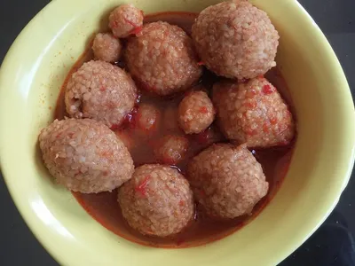 How to Make Anali Kizli Soup (Turkish Meatball Soup)