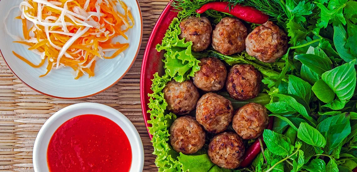 Cambodian Pork Meatballs (Lemongrass Kroeung) - 30 Minutes