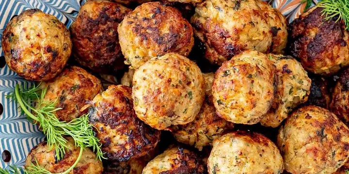 How to Make Chiftele (Romanian Meatballs with Grated Potato)