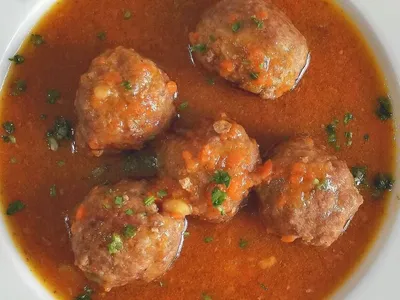 Greek Youvarlakia Avgolemono: Meatball Soup with Lemon Egg Sauce