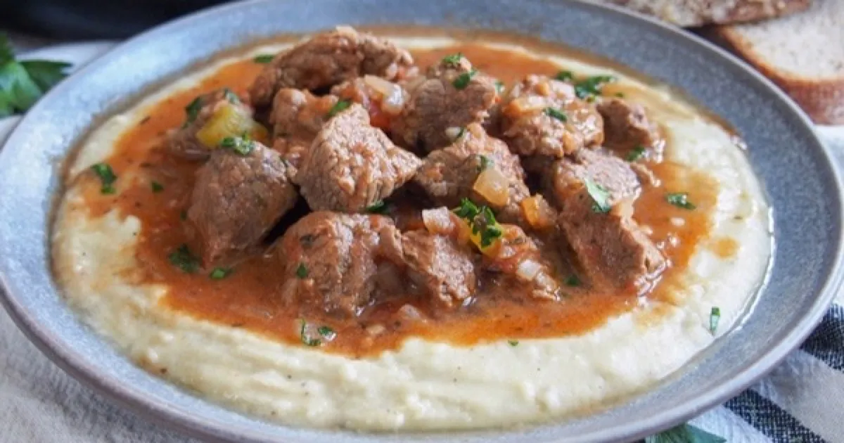 How to Make Hunkar Begendi (Turkish Meatballs over Smoky Eggplant)