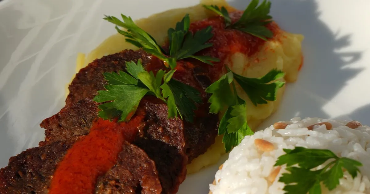 Izmir Kofte: Turkish Meatballs with Potatoes in Tomato Sauce