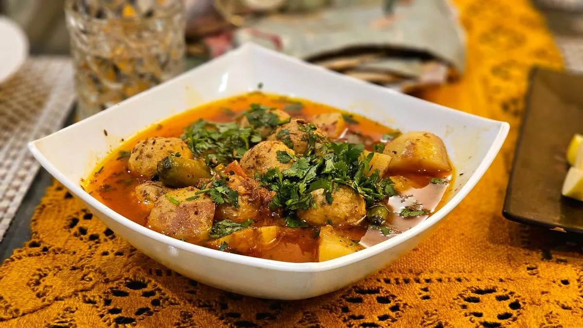 Thai Green Curry Meatballs (Coconut Cream Sauce, 30 Minutes)
