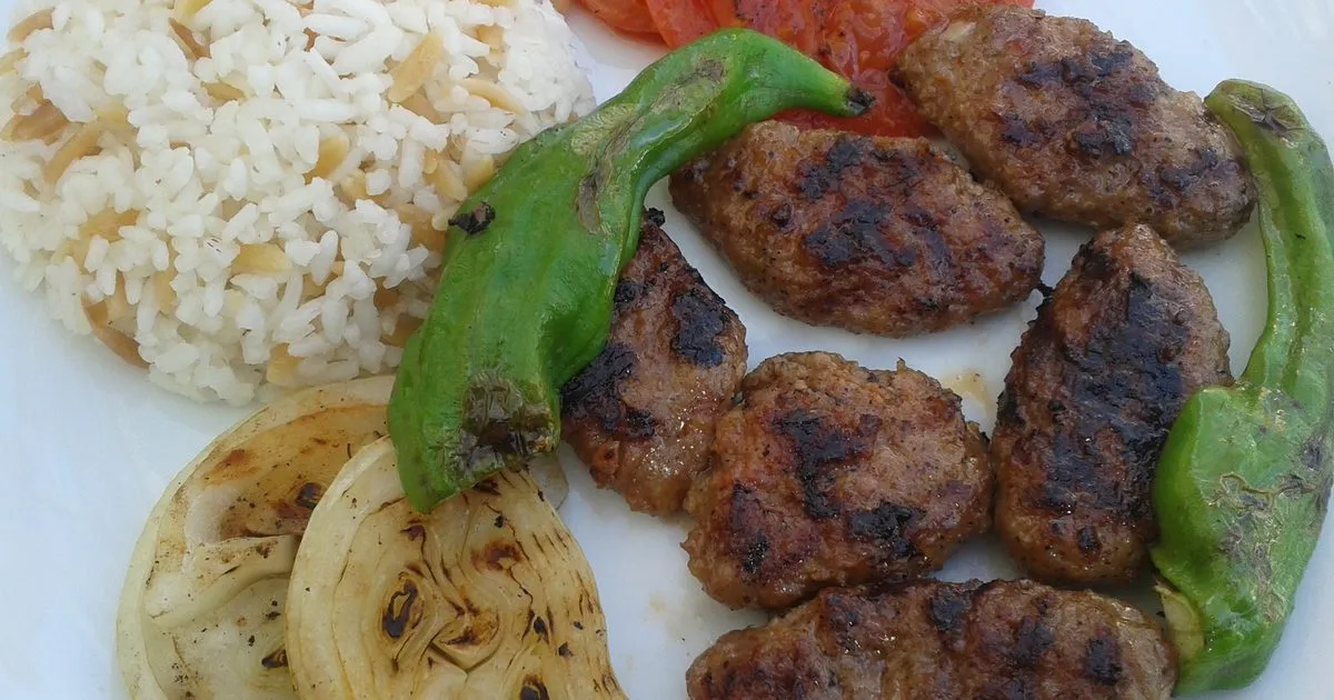 How to Make Kosovar Qofte (Grilled Street-Food Meatballs)