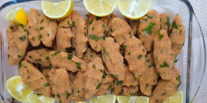 How to Make Mercimek Köftesi (Turkish Red Lentil Kofte)
