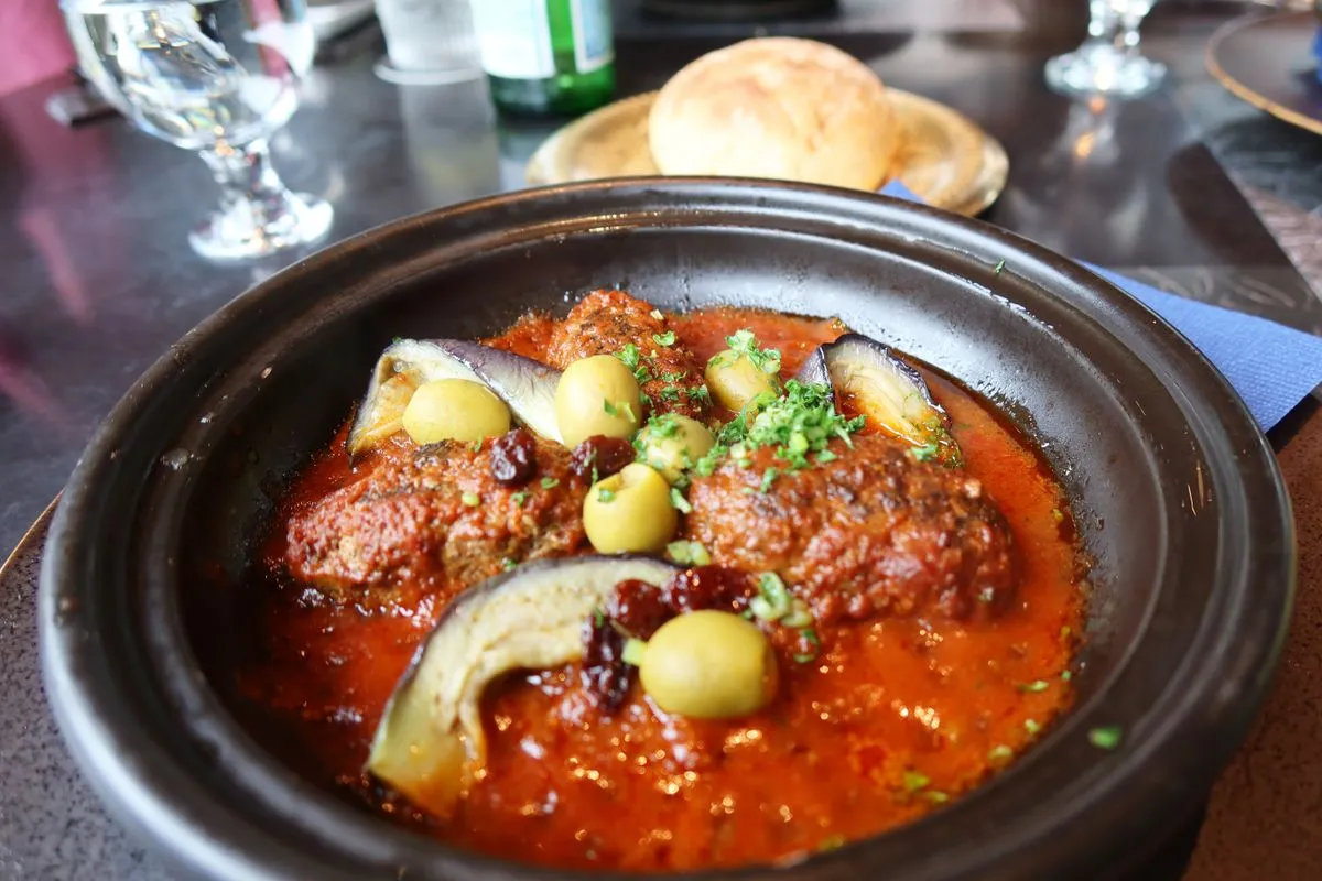 Moroccan Kefta with Preserved Lemon and Olives (Tagine, 40 Minutes)