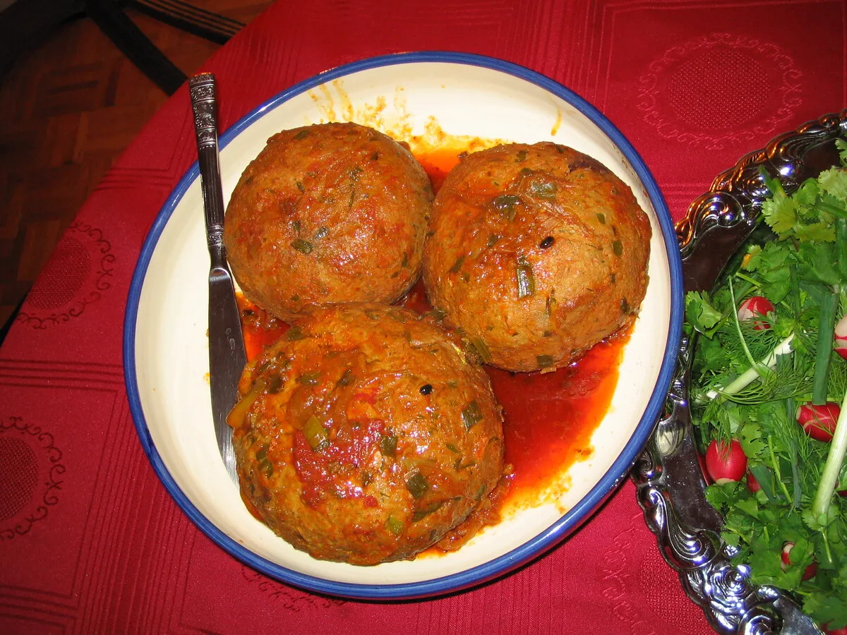 Persian Kufteh Tabrizi: Giant Stuffed Meatballs Recipe