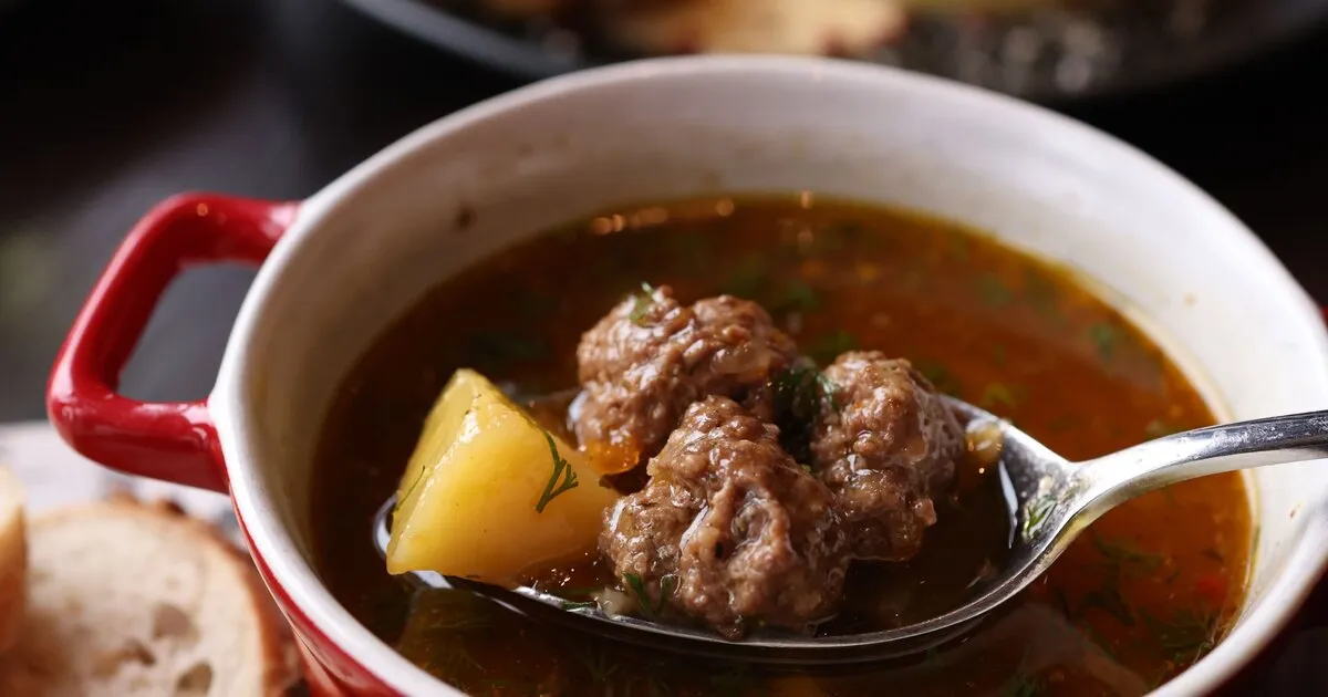 How to Make Peruvian Meatball Soup (Sopa de Albondigas Peruanas)