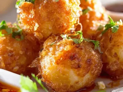 How to Make Chinese Shrimp Balls (Dim Sum Fried Shrimp Balls)