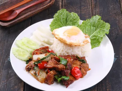 Thai Basil Meatballs (Pad Kra Pao Style) - 30-Minute Dinner
