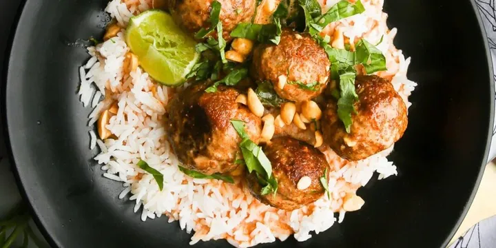 Thai Red Curry Meatballs (Coconut Cream Sauce, 30 Minutes)