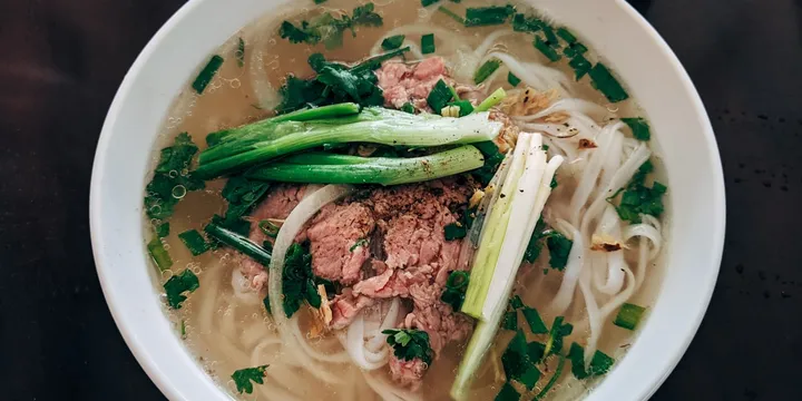 Vietnamese Meatball Pho (Pho Bo Vien) Recipe